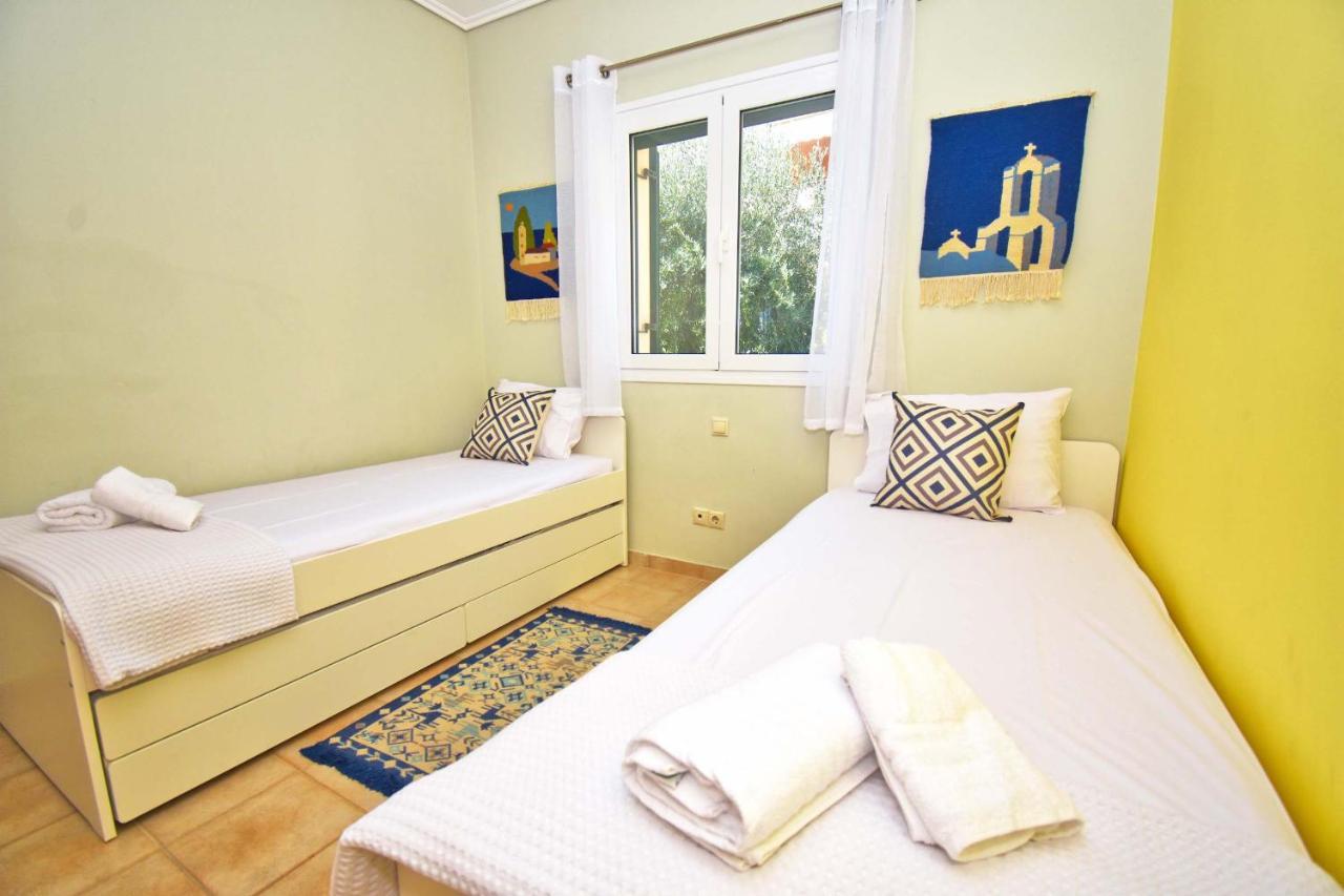 Apartamento Pebbles And Sea At Barbati With Shared Pool Exterior foto