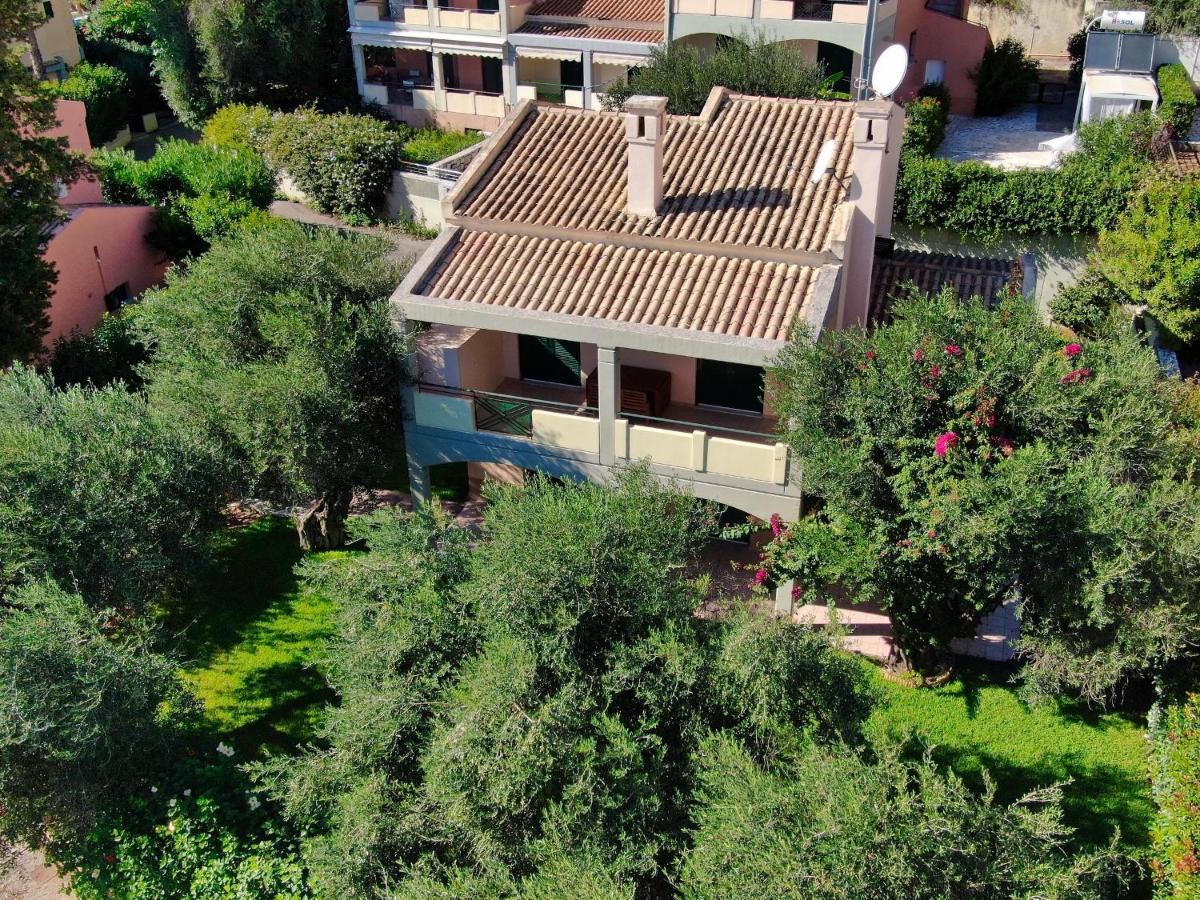 Apartamento Pebbles And Sea At Barbati With Shared Pool Exterior foto
